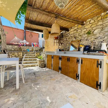 Villa Tilda * Argiratika