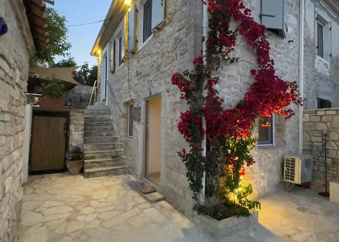 Apartment Villa Tilda Argiratika